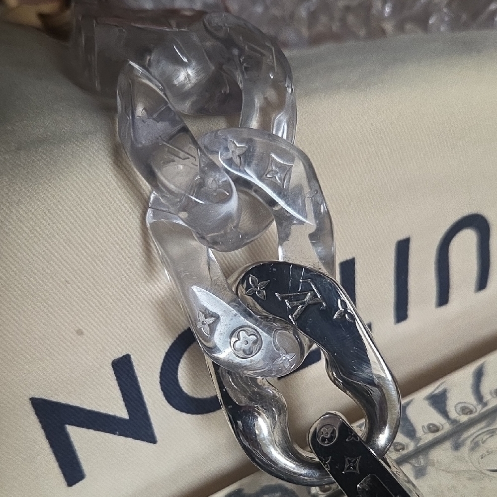 Louis Vuitton Silver and Tan Travel Bag - Picture 11 of 15
